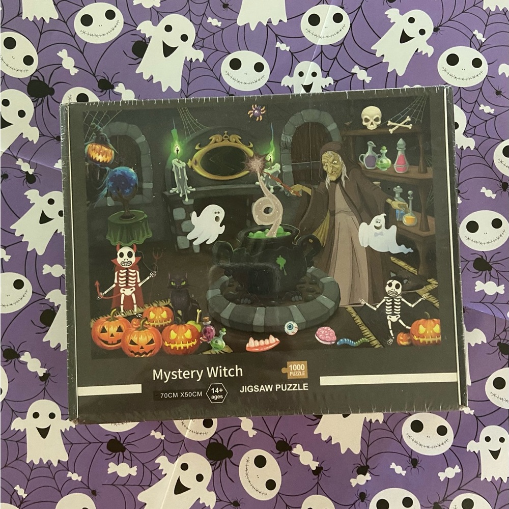 Halloween Mystery Witch 1000 piece puzzle NEW